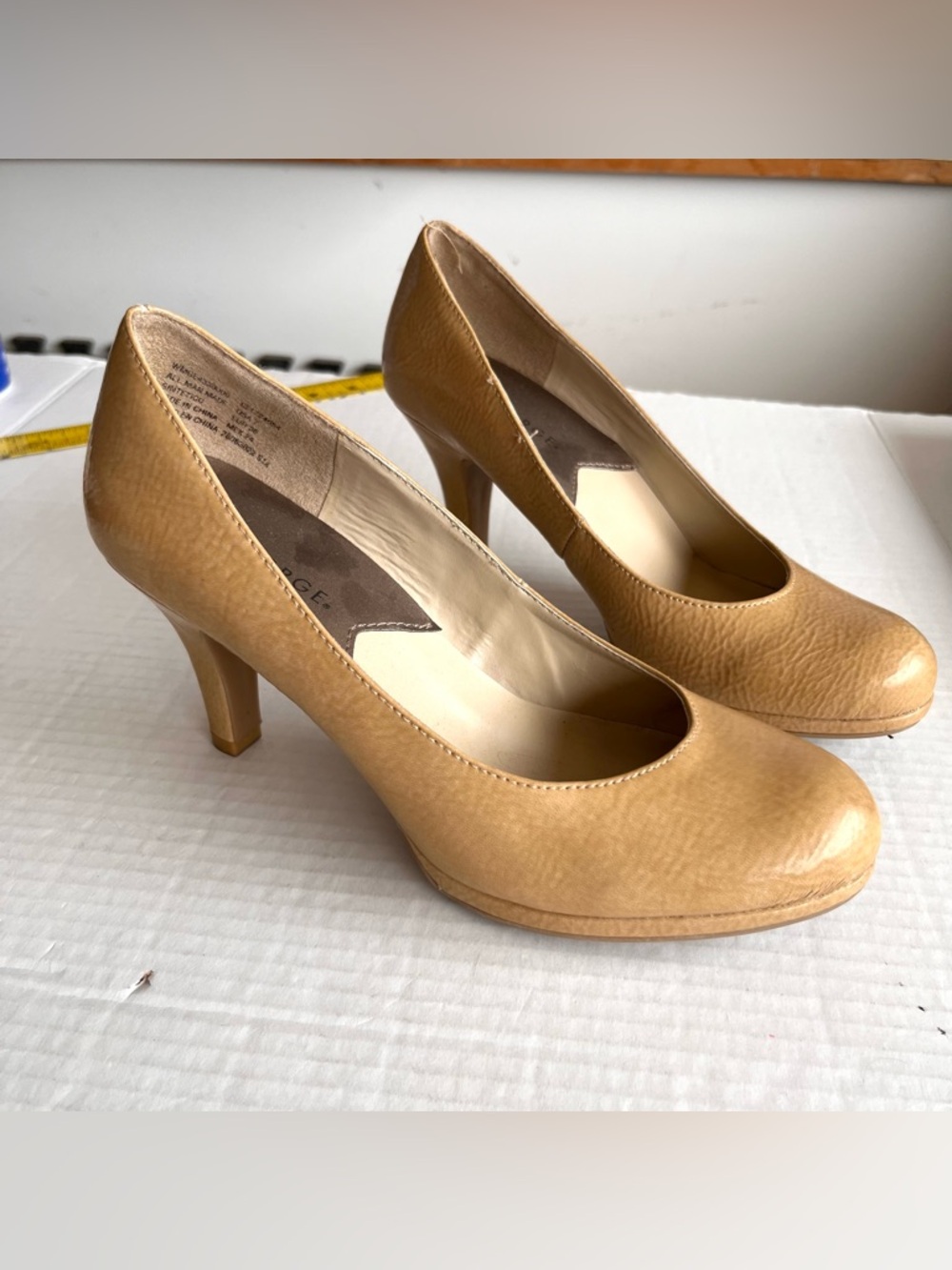 George Tan Round-Toe Mid Heel Pumps 7